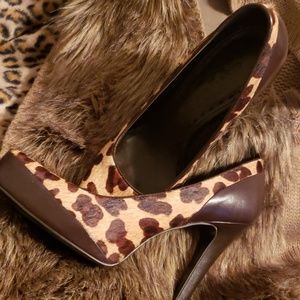 Gianni Bini leather pumps